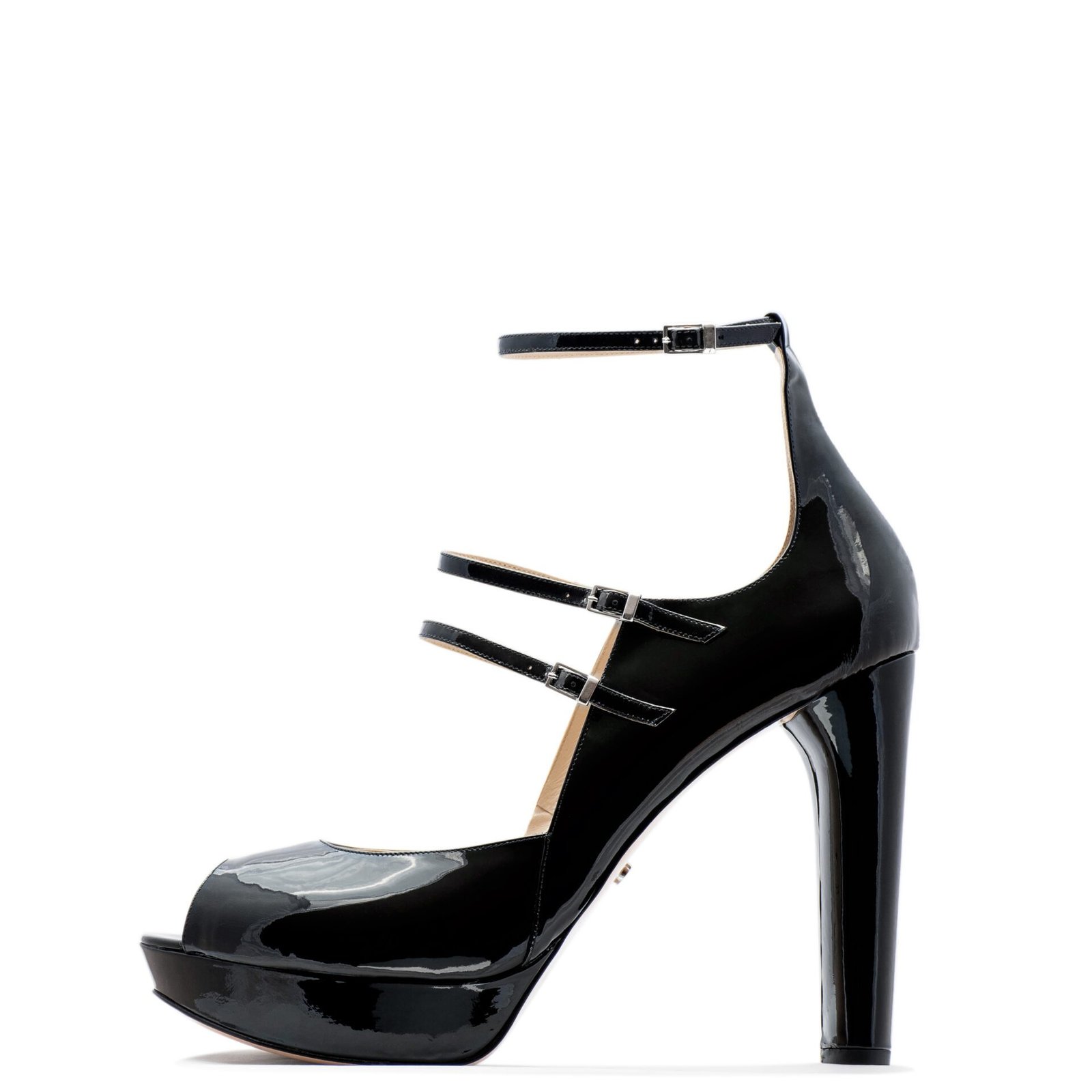 black patent leather chunky heel pump