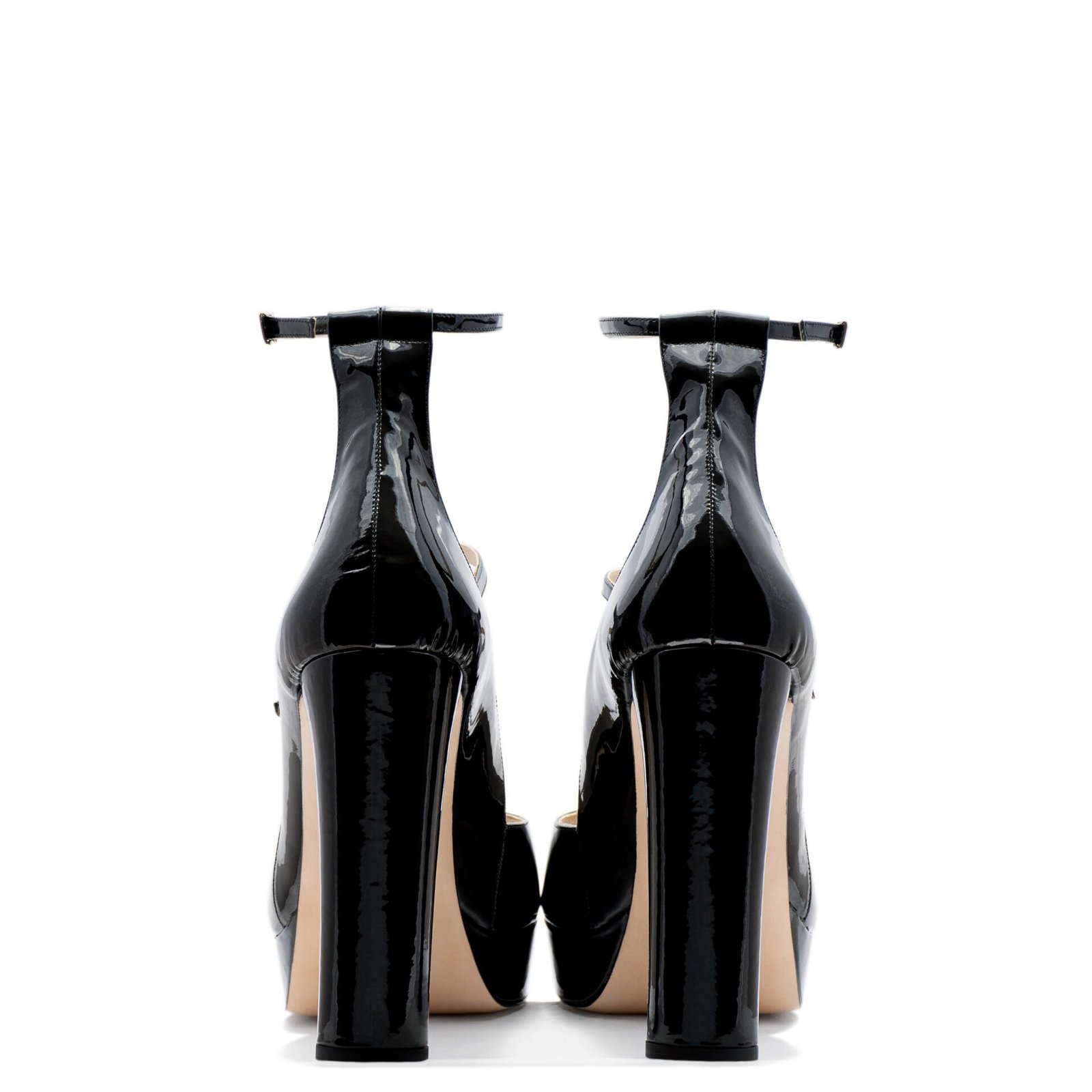 Chunky heel strappy pump for men and women