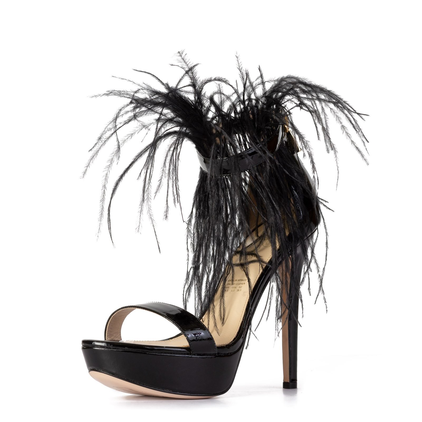 Wide shoes with feathers